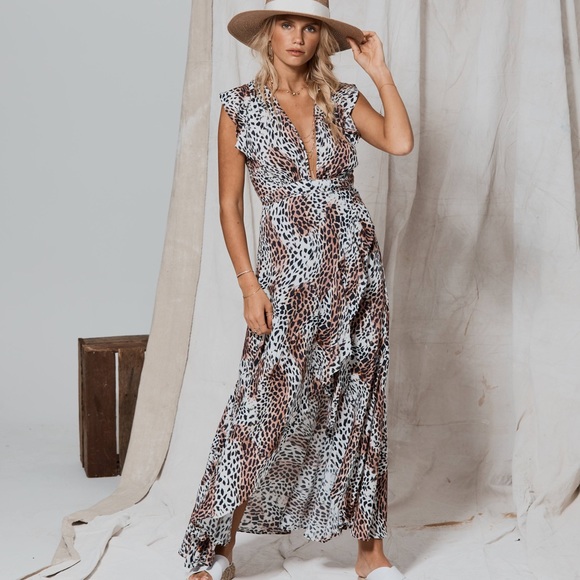 Fall Trend Leopard Dress - Picture 4 of 5